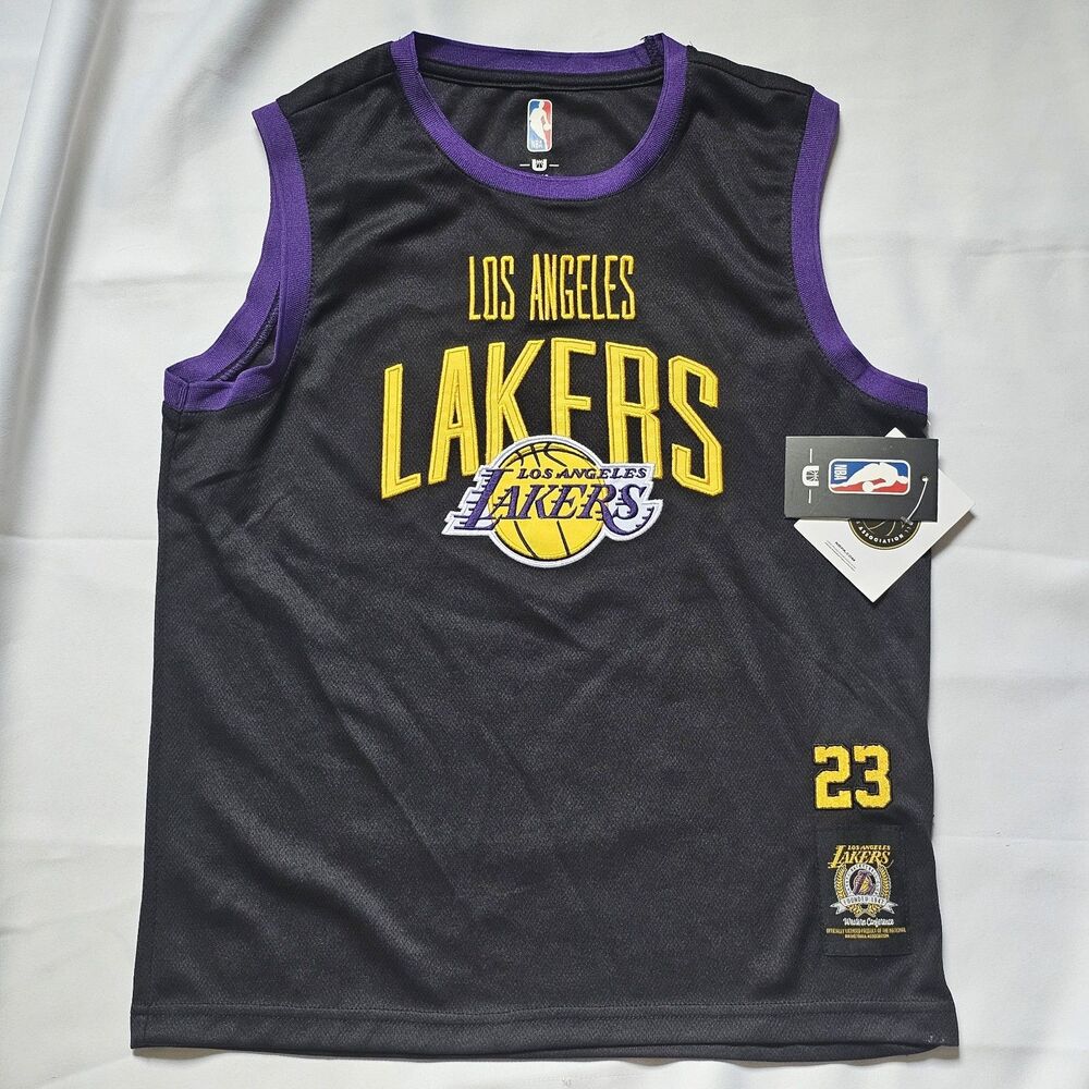 NBA Los Angeles Lakers Lebron James #23 Jersey Youth XL 14-16 Black Purple NWT